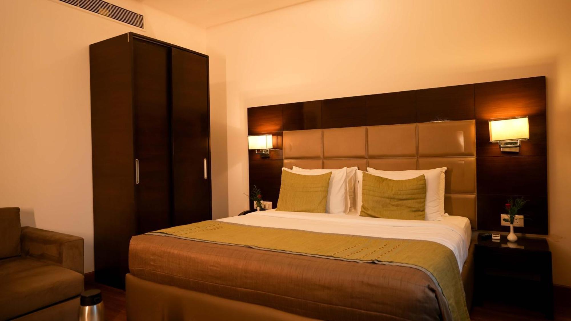 Hotel Africa Avenue - Greater Kailash 1 Új-Delhi Kültér fotó