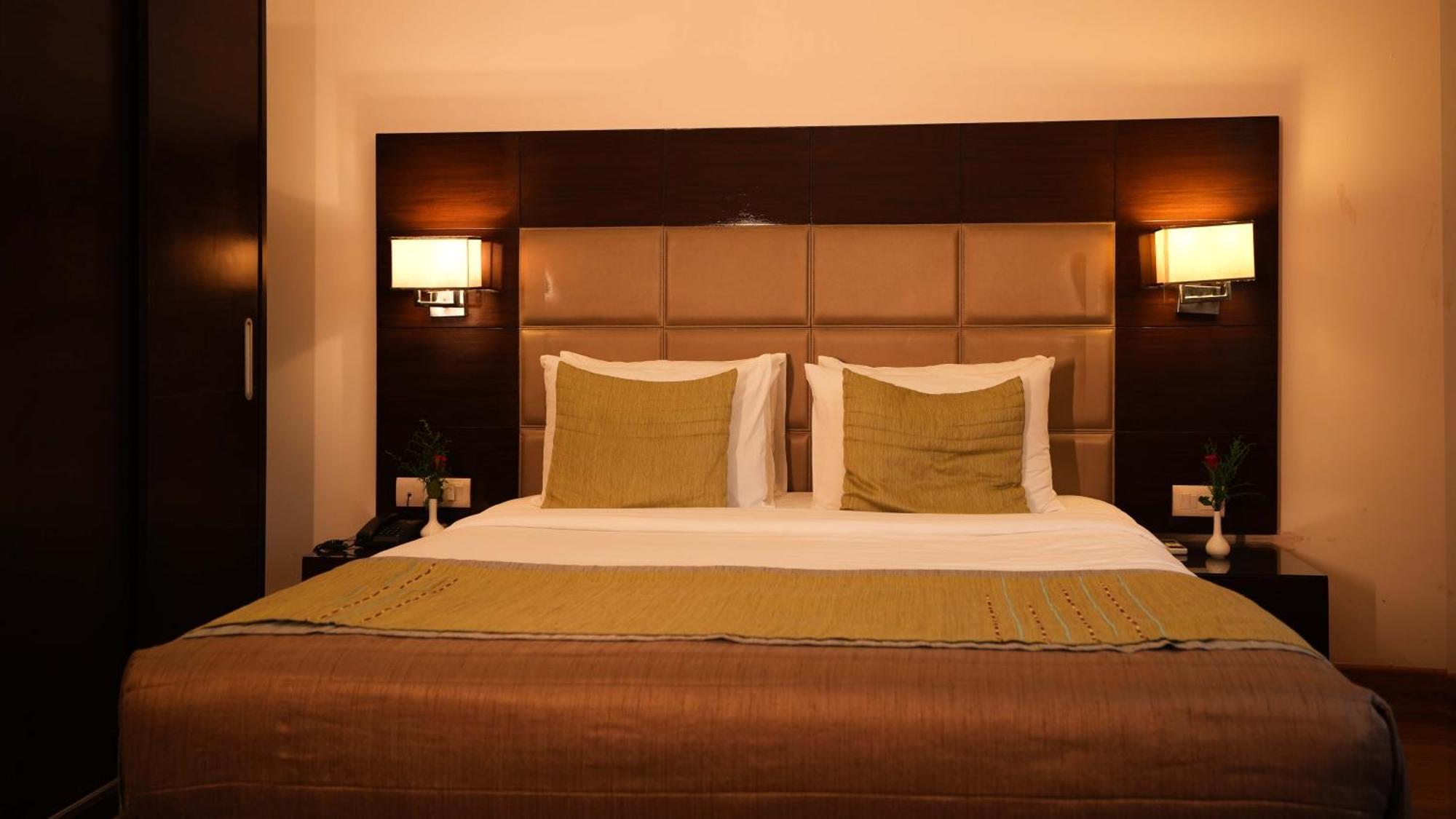 Hotel Africa Avenue - Greater Kailash 1 Új-Delhi Kültér fotó